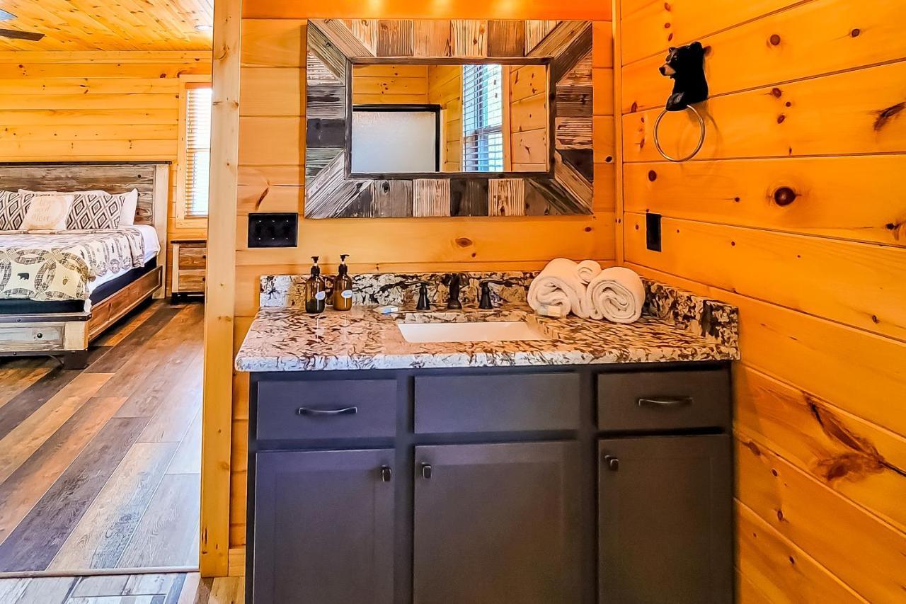3 Lazy Bears Chalet Gatlinburg Exterior foto